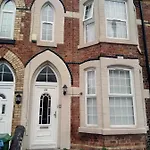 Cheapsleepz 49 Moscow Drive