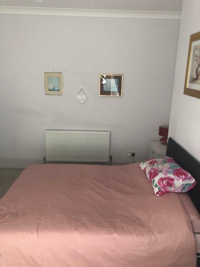Cheapsleepz 49 Moscow Drive 3*